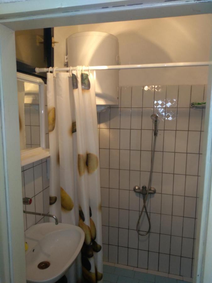 Hostel Trajan Donji Milanovac Exteriör bild