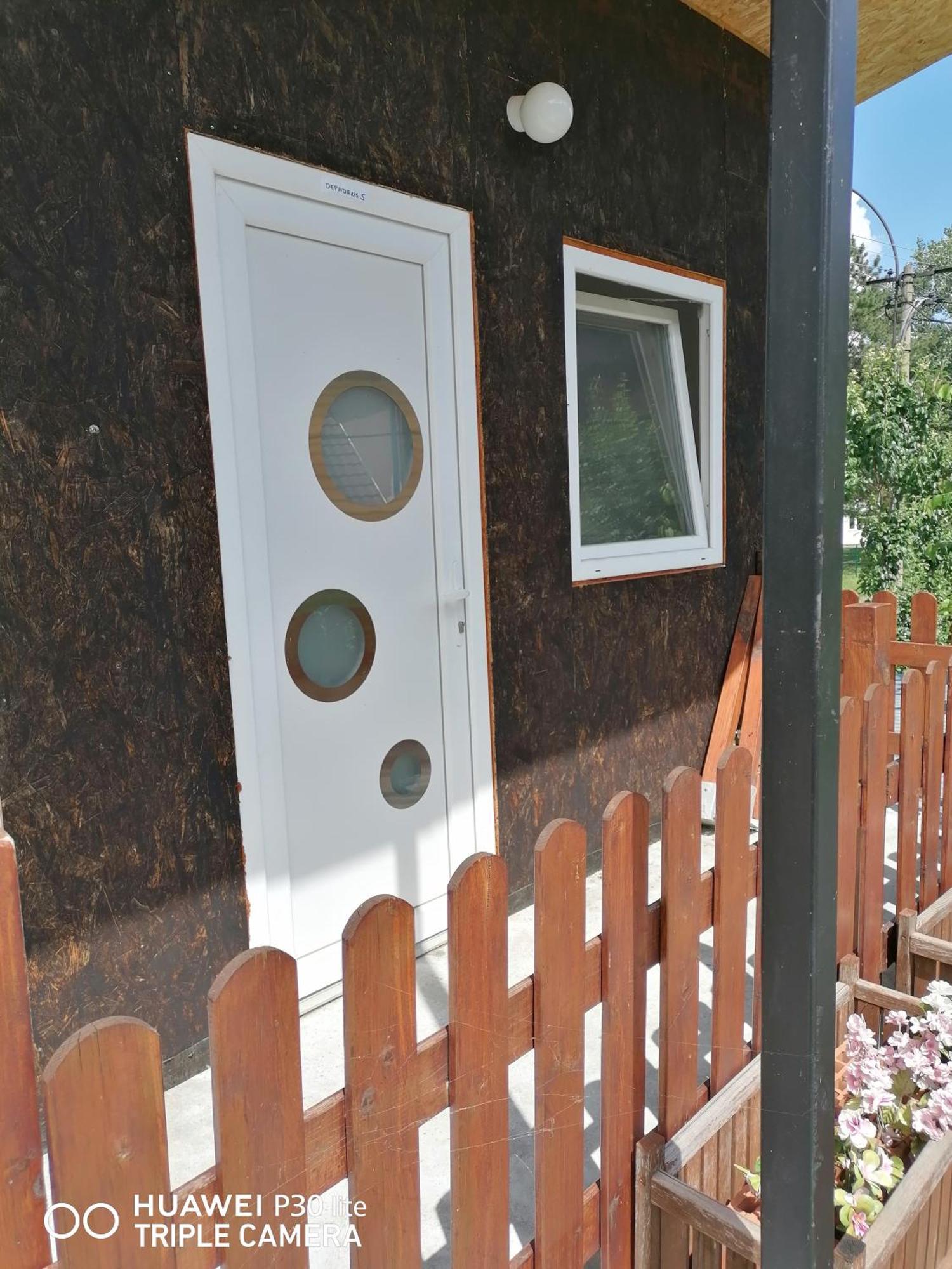 Hostel Trajan Donji Milanovac Exteriör bild