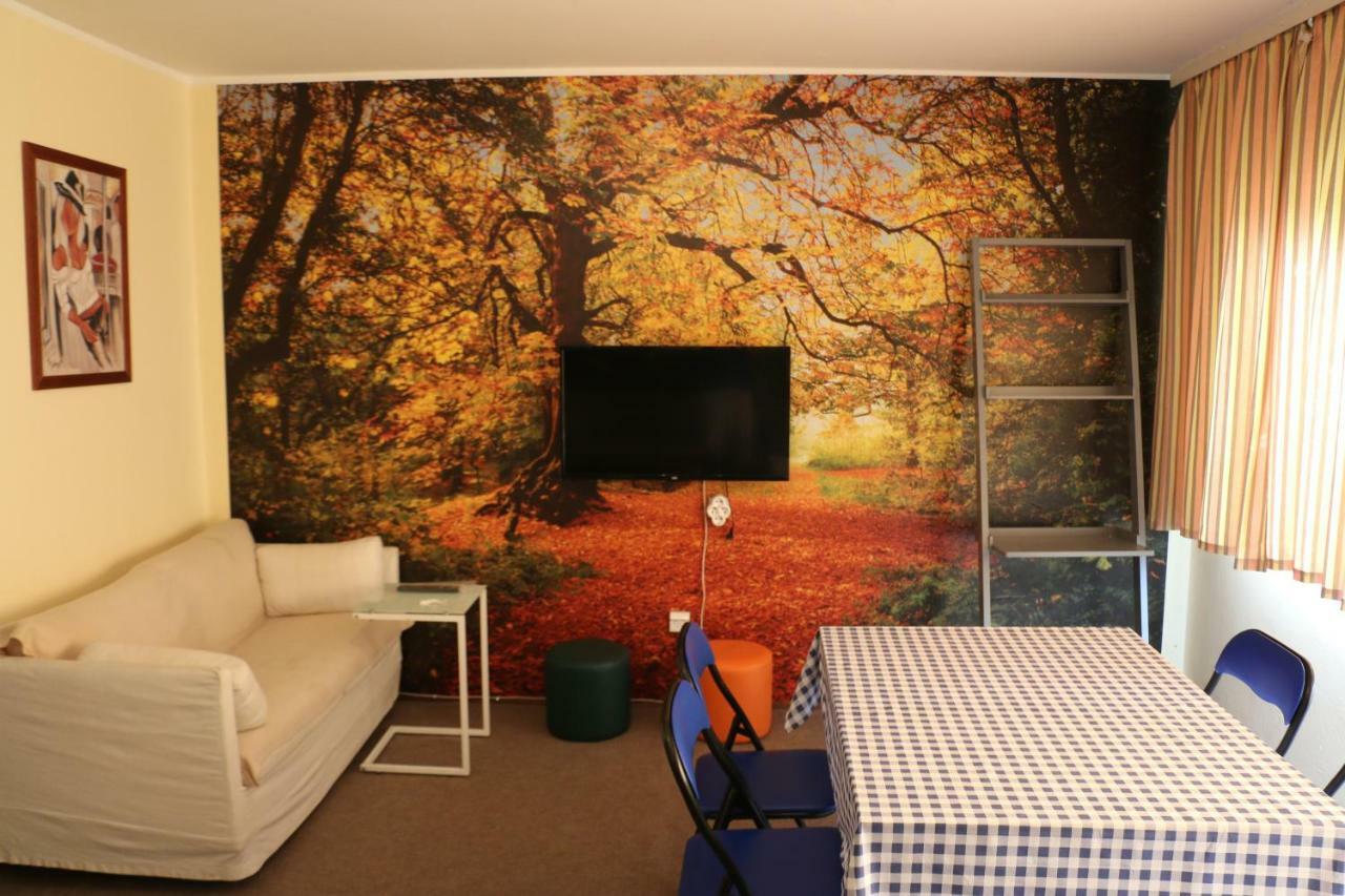 Hostel Trajan Donji Milanovac Exteriör bild